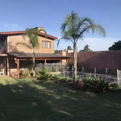 Cabañas Brick House