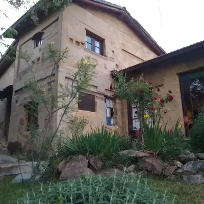 Casa Amarilla