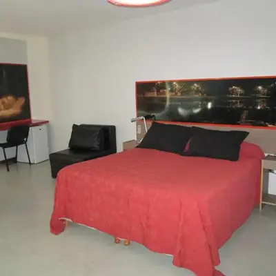 Cañas Suites Urbanas
